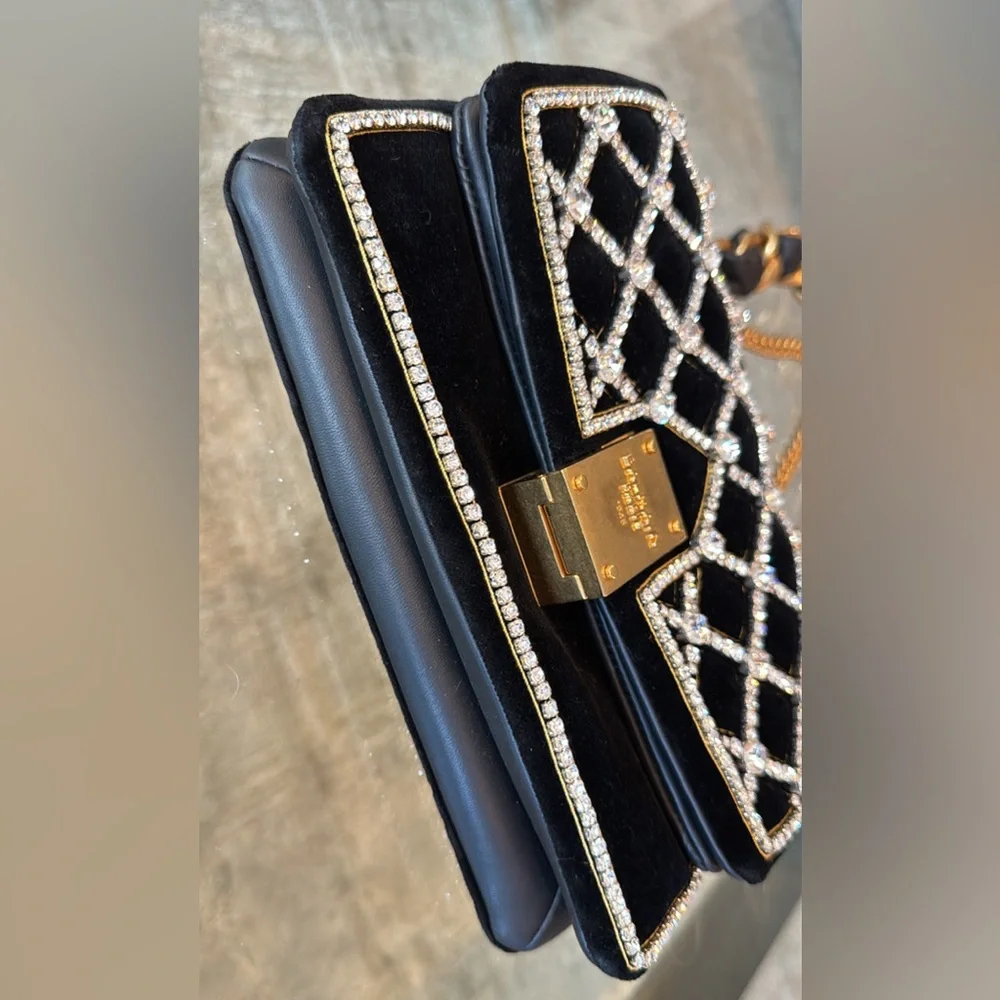 Balmain Black and Gold Clutch with Chain Details - Picture 4 of 9